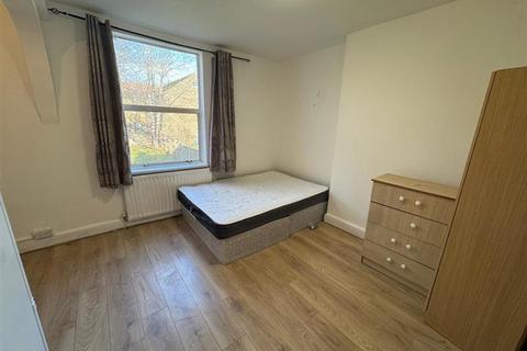 Studio to rent, 271 Stanstead Road, Honor Oak, SE23