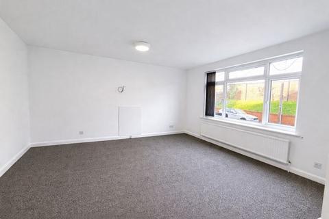 2 bedroom apartment to rent, Gordon Road, Canterbury