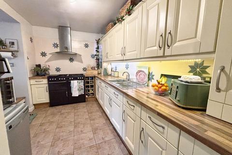 undefined, 17 Glyn Street Ogmore Vale CF32 7AS