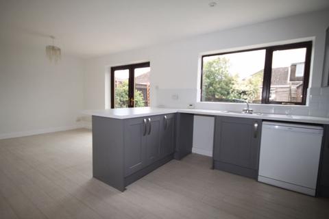 undefined, Mayfair Crescent, Waltham DN37