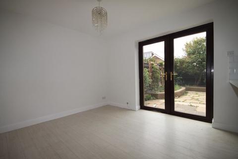 undefined, Mayfair Crescent, Waltham DN37