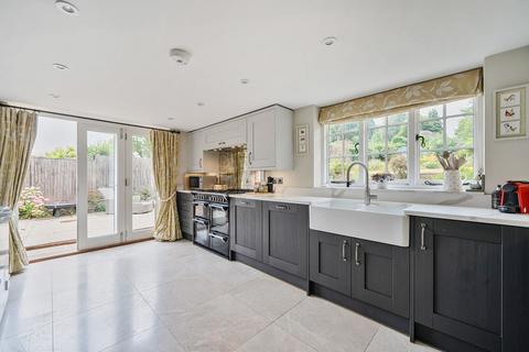 undefined, Sandhills, Godalming GU8
