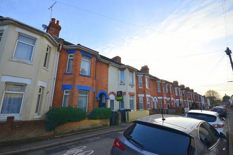 2 bedroom terraced house to rent, South Road, Bournemouth BH1