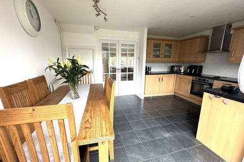 undefined, Gingers Close, Cranleigh