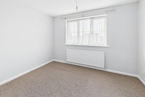 undefined, 17 College Park, Horncastle
