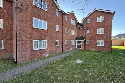1 bedroom flat for sale, Vicarage Close, Northolt