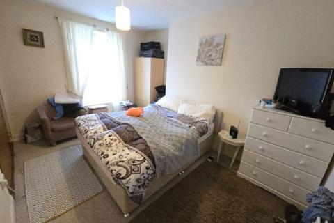 2 bedroom flat for sale, Browns Buildings, Bedlington