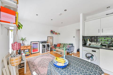 1 bedroom flat to rent, Lordship Lane, East Dulwich, London, SE22