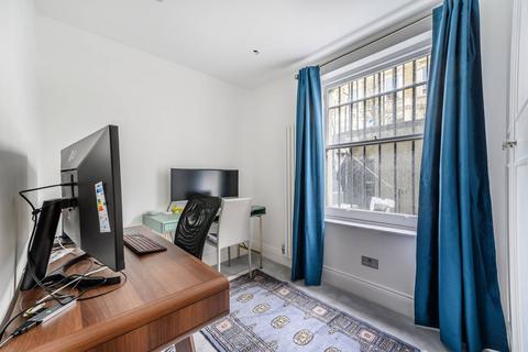 2 bedroom flat for sale, Finborough Road, Chelsea, London, SW10