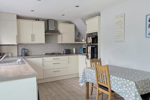 undefined, Mill Crescent, Southam, CV47