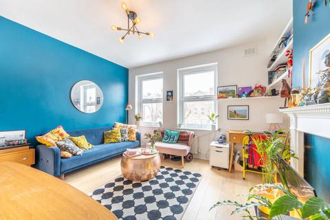 2 bedroom flat for sale, Connaught Road, Harlesden, London, NW10