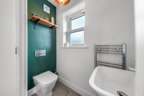 2 bedroom end of terrace house for sale, Sycamore Road, Pontypool NP4