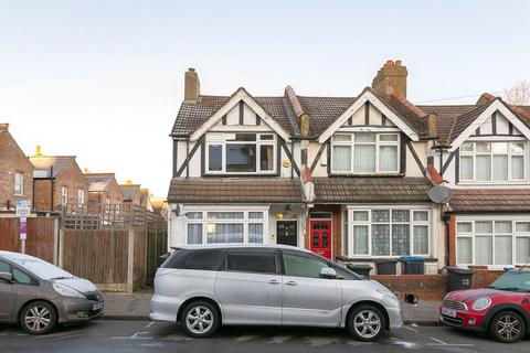 undefined, Latimer Road, Croydon