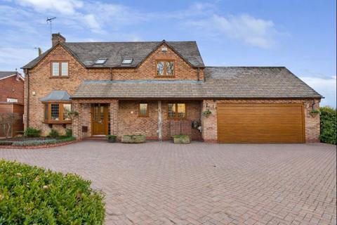 3 bedroom detached house for sale, Stonebow Road, Drakes Broughton