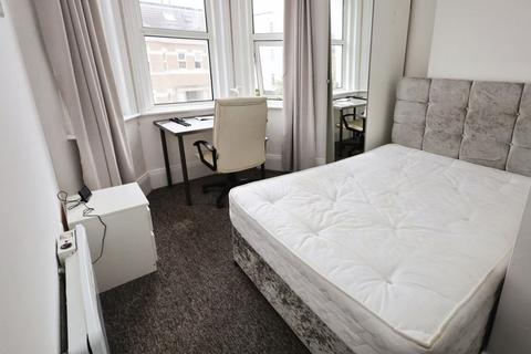 1 bedroom apartment to rent, St. Swithuns Road, Bournemouth BH1