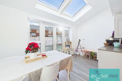 3 bedroom semi-detached house for sale, Malkins Wood Lane, Manchester M28