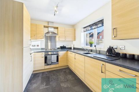 3 bedroom end of terrace house for sale, Cotton Fields, Manchester M28