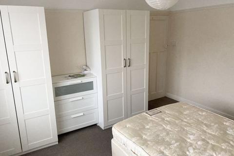 1 bedroom apartment to rent, Wilkins Road, Cowley