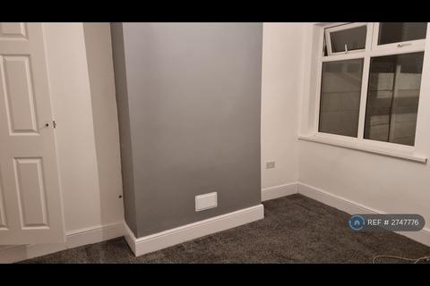 2 bedroom terraced house to rent, Dalkeith Street, Walsall, WS2