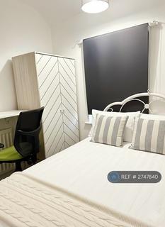 1 bedroom in a house share to rent, Osborne Road, Stoke-On-Trent, ST4