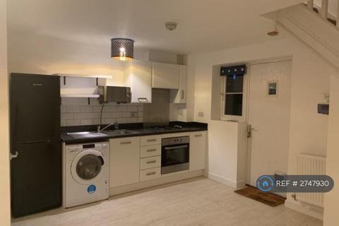 2 bedroom terraced house to rent, Baker Drive, Kempston, Bedford, MK42
