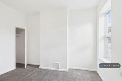 3 bedroom terraced house to rent, Sheffield Street, Scunthorpe, DN15