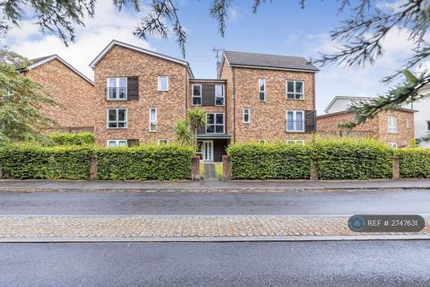 2 bedroom flat to rent, Hampden Crescent, Bracknell, RG12