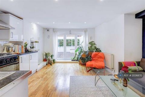 2 bedroom flat to rent, Hayter Road, London, SW2