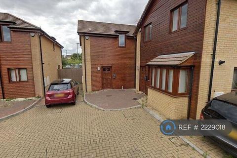 3 bedroom detached house to rent - Witham Court, Bletchley, Milton Keynes, MK3