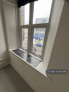 1 bedroom flat to rent, Cliff Road, Newquay, TR7