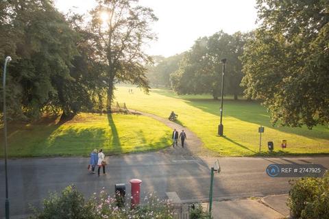 undefined, Pearson Park, Hull, HU5
