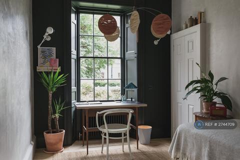 undefined, Stockbridge, Edinburgh, EH4