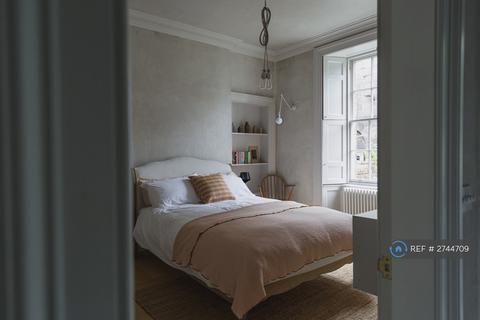 undefined, Stockbridge, Edinburgh, EH4