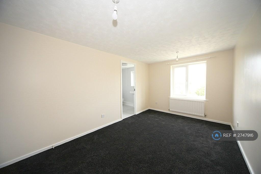 Ensuite Bedroom