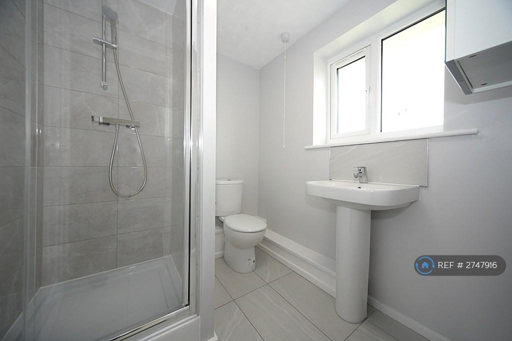 Ensuite Bathroom