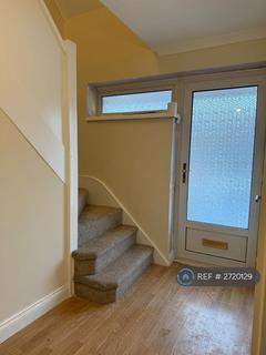 3 bedroom detached house to rent, Newark Drive, Corby, NN18