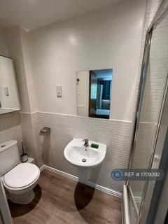 undefined, Derwent Road, London, W5