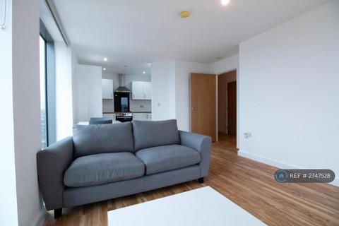 2 bedroom flat to rent, Michigan Point Tower B, Salford, M50