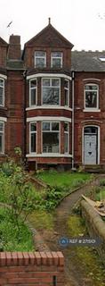 5 bedroom detached house to rent, Lichfield Road, Walsall, WS4