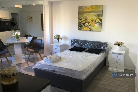 Studio to rent, Sloane Avenue, London, SW3