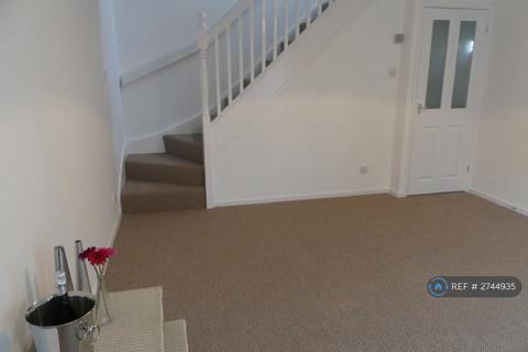 2 bedroom end of terrace house to rent, Birchwood Gardens, Cardiff, CF14