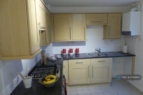 2 bedroom end of terrace house to rent, Birchwood Gardens, Cardiff, CF14
