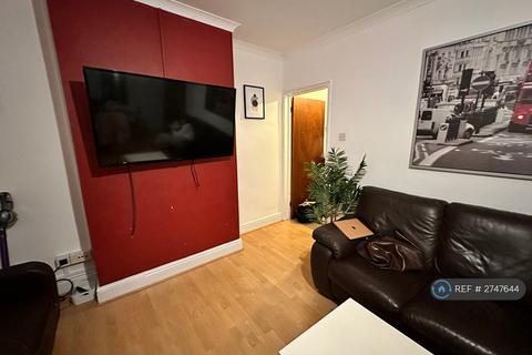 1 bedroom in a house share to rent, Milton Road, Southampton, SO15