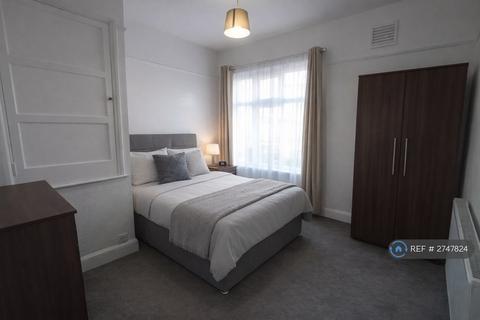 undefined, Newquay Road, London, SE6
