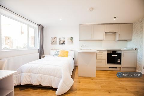 undefined, Green Acre, Aldershot, GU11
