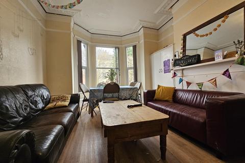undefined, Victoria Road, Leeds LS6