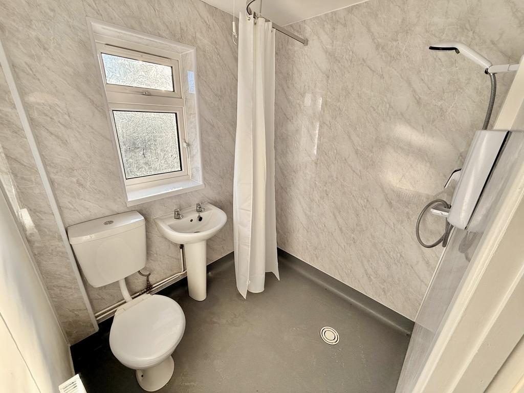 Shower Room T202601071423.jpeg