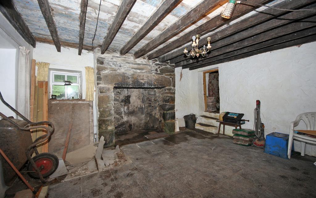 Lounge Tan Y Dderwen Nant Peris-11...