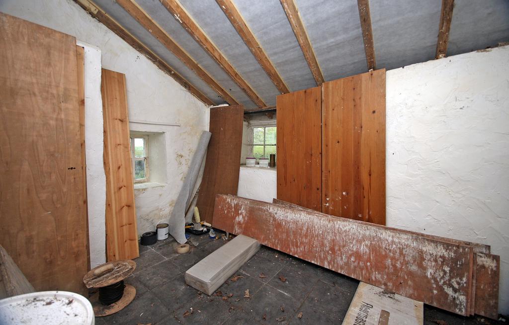 Bed 3- Tan Y Dderwen Nant Peris-19...