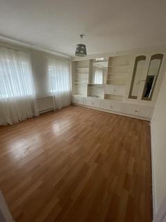 2 bedroom flat to rent, Flat ,  Selhurst Road, London